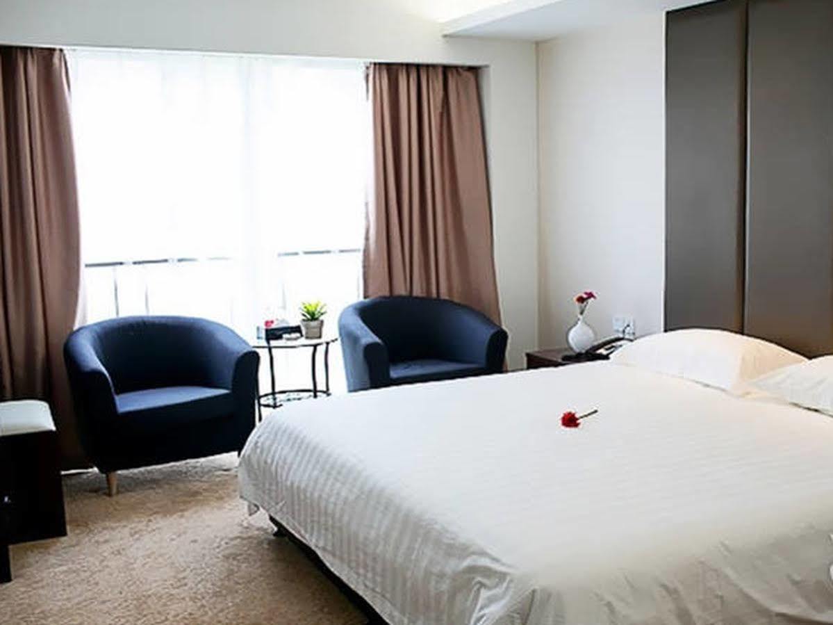 Coinfamily Hotel Sanghaj Kültér fotó