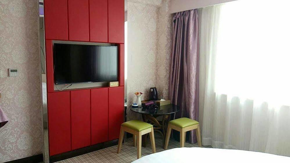 Coinfamily Hotel Sanghaj Kültér fotó